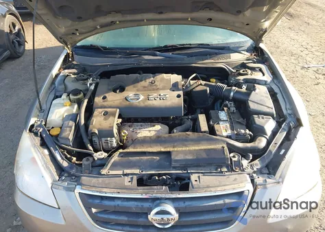 2003 Nissan Altima 2.5 Sl z USA, uszkodzony, nr VIN 1N4AL11D43C101165